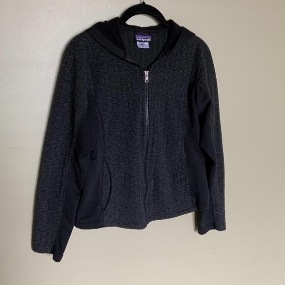 Patagonia Sweaters - Patagonia grey hooded zip up sweatshirt sz medium